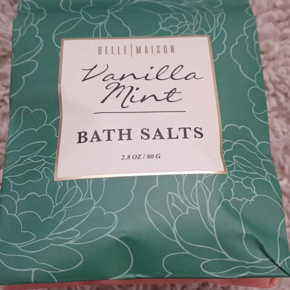 NWT Bath Salts 5pk by Belle Maison
